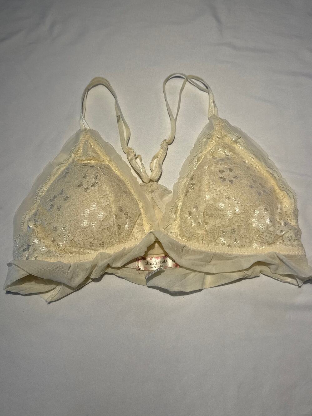 Altar’d State Bralette Medium Ivory Cream Lace Ruffle Wireless Boho Coquette